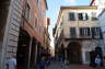 Photo ID: 017766, In the Borgo Stretto (126Kb)