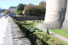 Photo ID: 067082, Looking down into the castle gardens in the moat (173Kb)